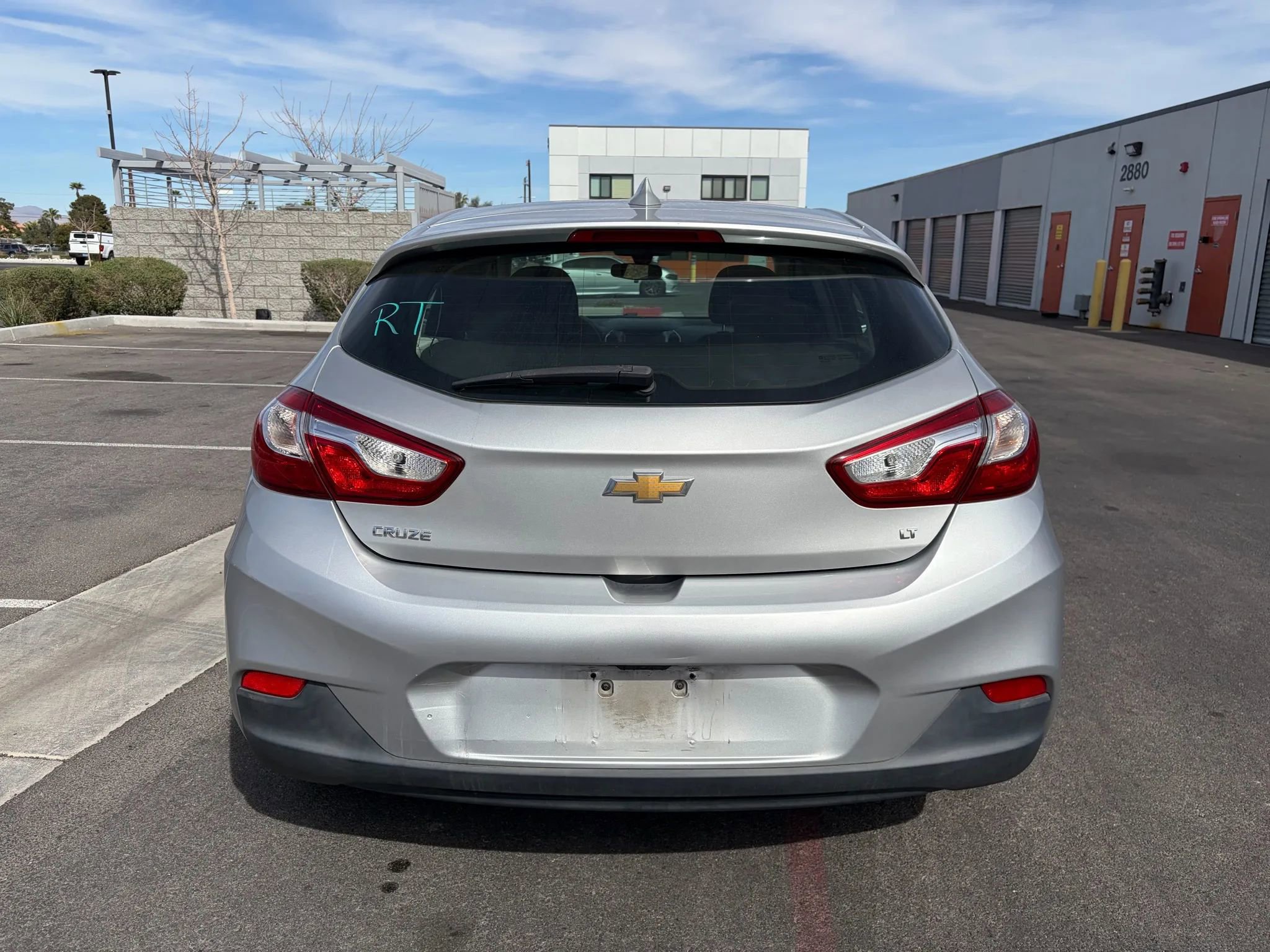Used 2017 Chevrolet Cruze LT w/ Convenience Package image 8