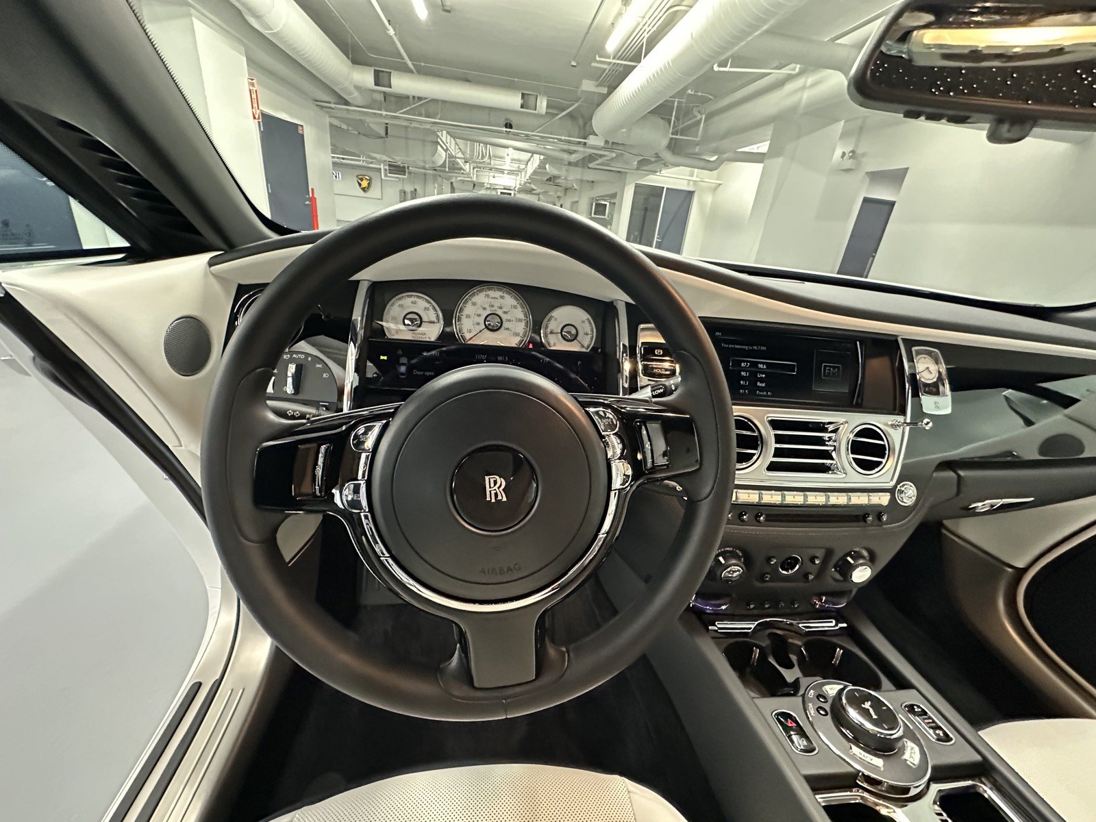 Certified 2019 Rolls-Royce Wraith RWD image 13