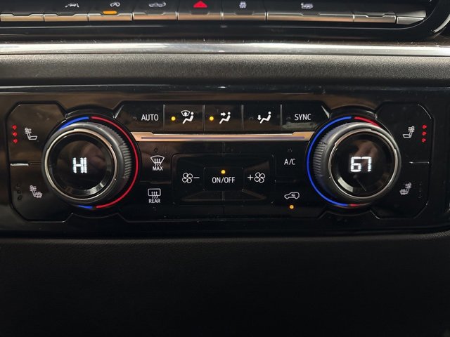 Used 2025 Chevrolet Silverado 1500 LT image 21