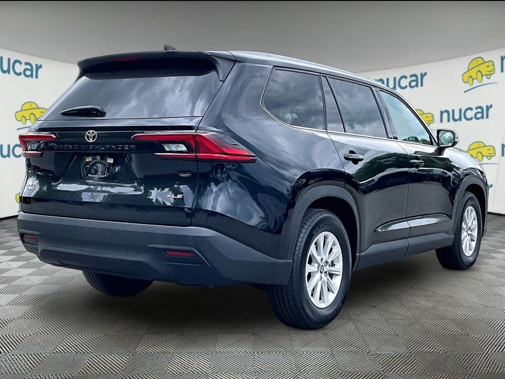 Used 2025 Toyota Grand Highlander AWD image 6