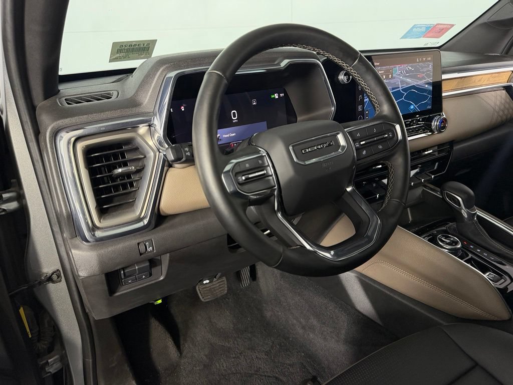 Used 2024 GMC Canyon Denali AWD/4WD image 23