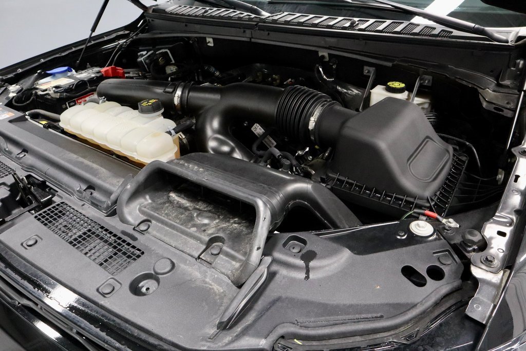 Certified 2023 Ford Expedition Limited image 18