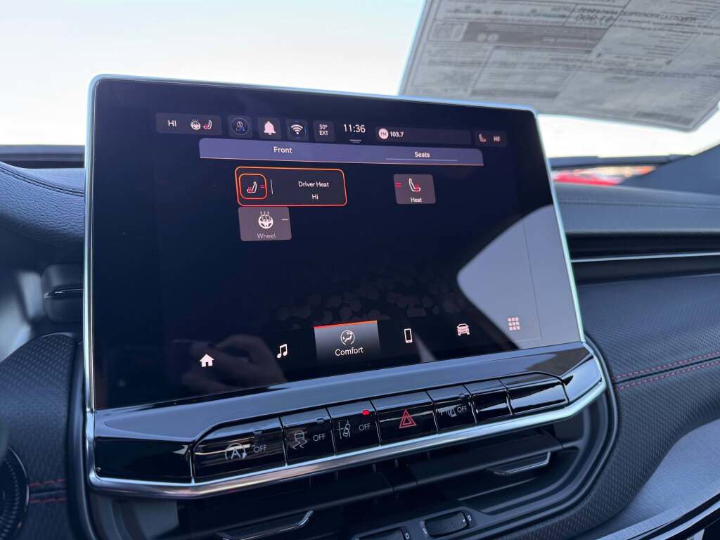 New 2026 Jeep Compass Trailhawk image 33