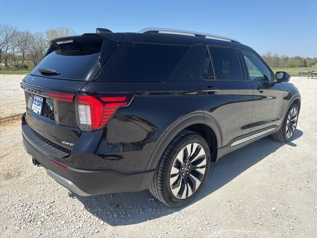 Used 2025 Ford Explorer Platinum w/ LUX Leather Package image 7