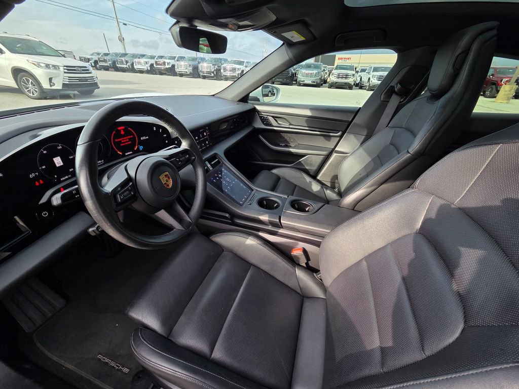 Used 2020 Porsche Taycan 4S AWD/4WD image 10