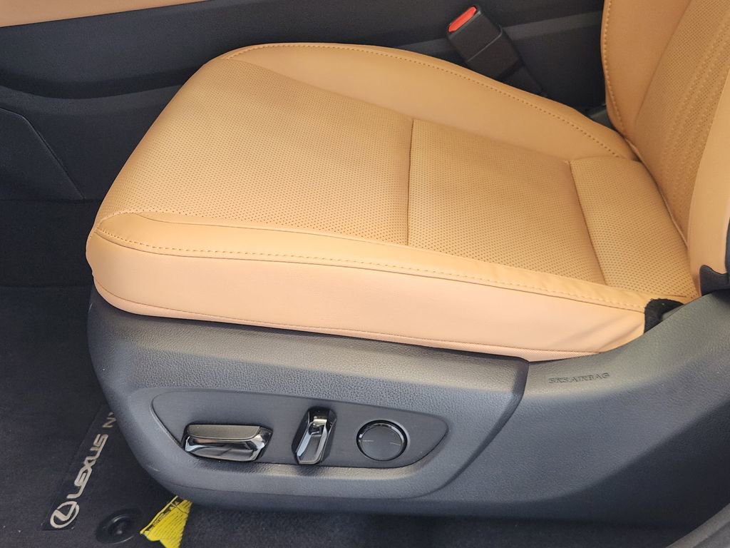 Used 2023 Lexus NX 350 AWD image 24