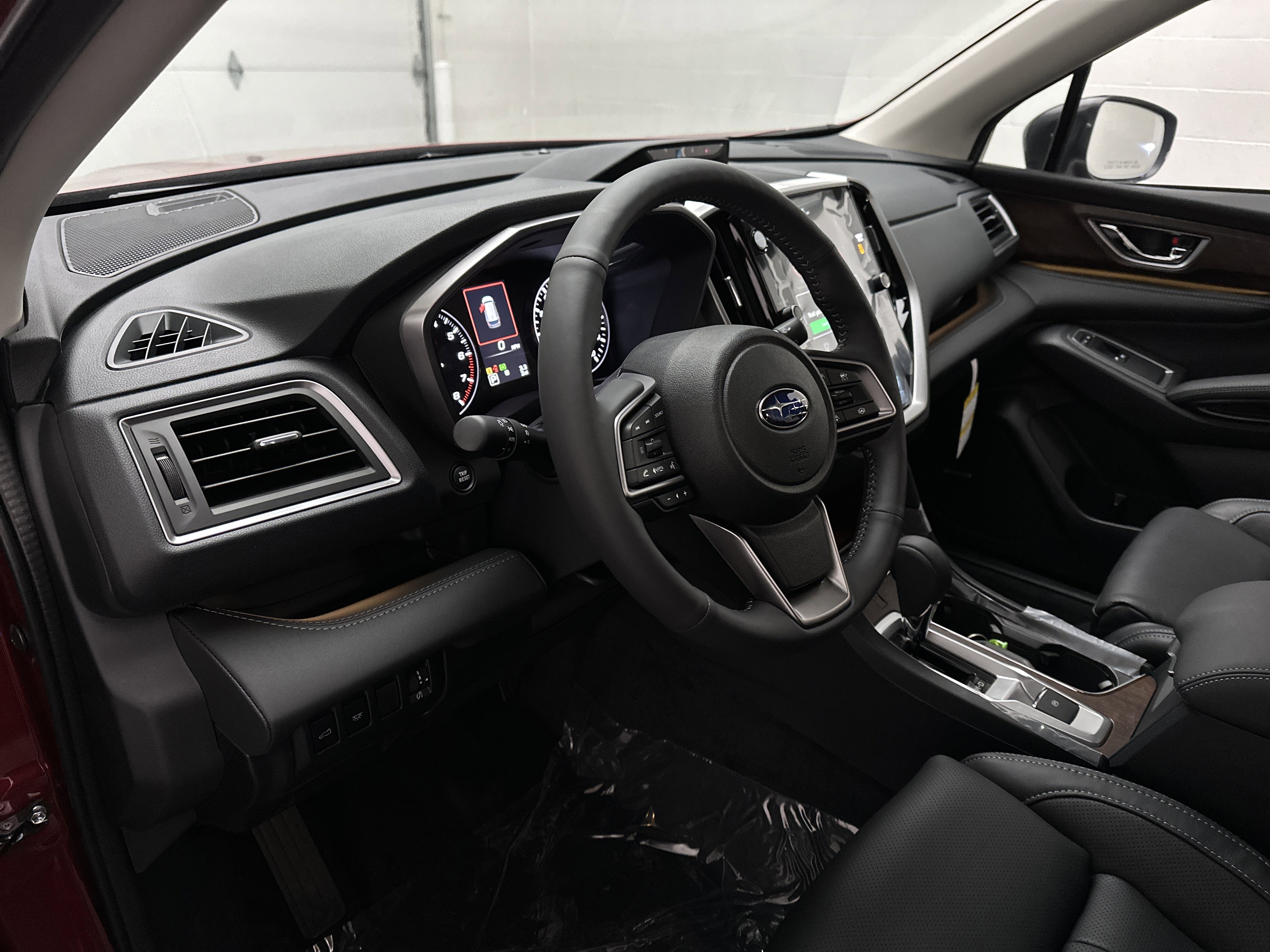 New 2025 Subaru Ascent Touring w/ Popular Package #2 image 17