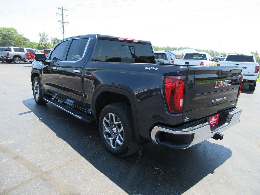 Certified 2022 GMC Sierra 1500 SLT w/ SLT Premium Plus Package AWD/4WD image 9