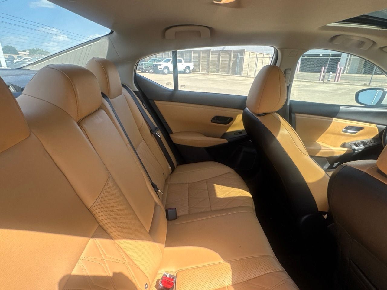 Certified 2025 Nissan Sentra SV w/ SV Premium Package FWD image 34