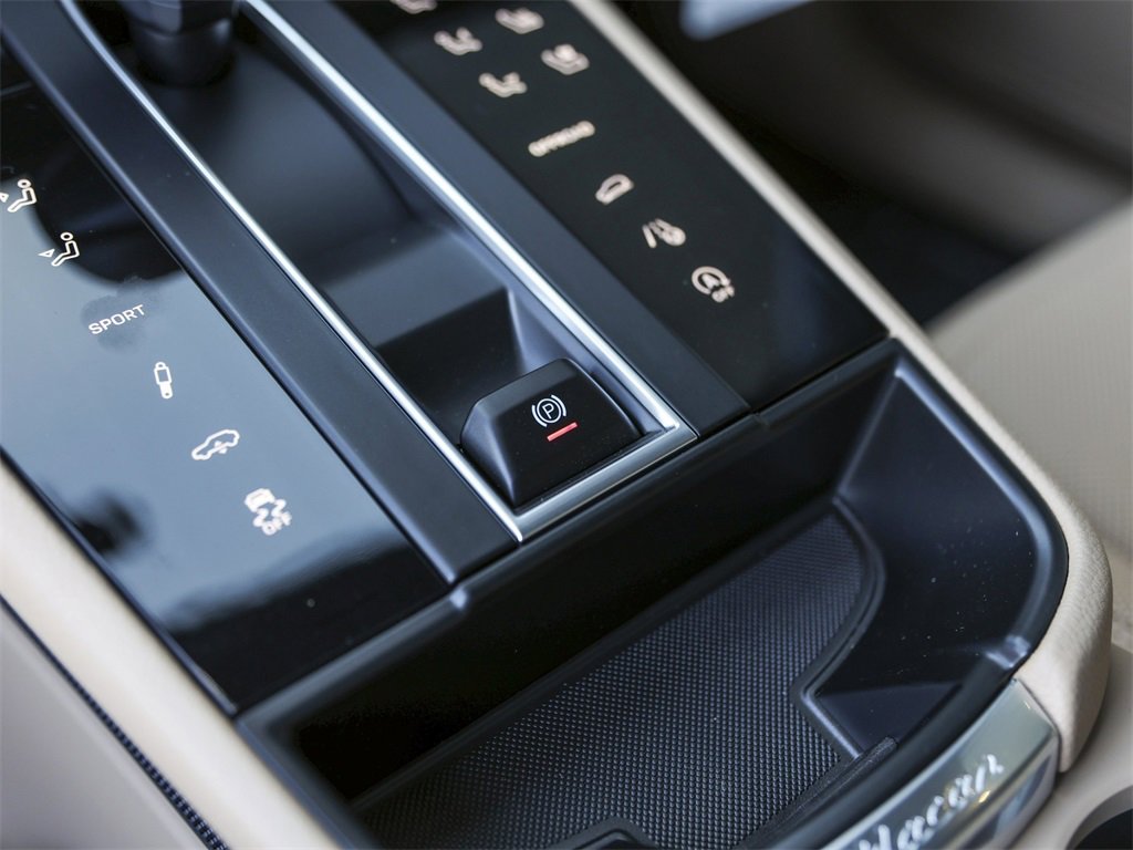 New 2026 Porsche Macan image 28