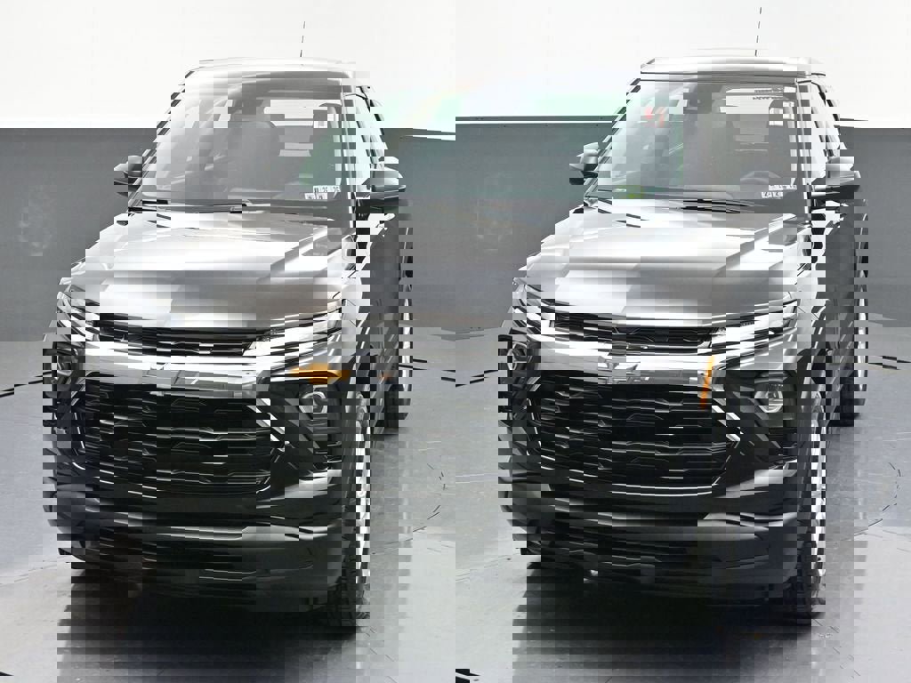 Certified 2025 Chevrolet TrailBlazer LS image 3