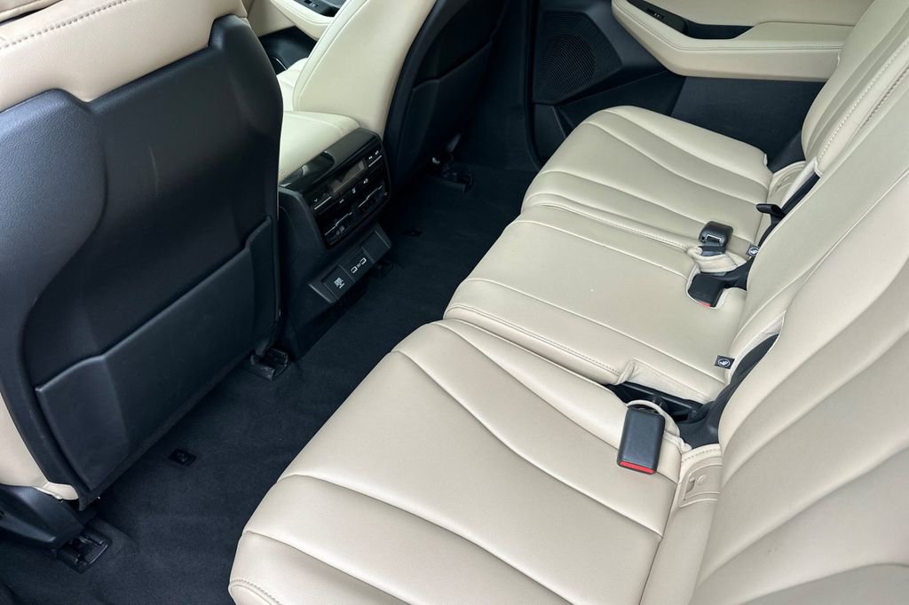 Certified 2023 Acura MDX SH-AWD image 13