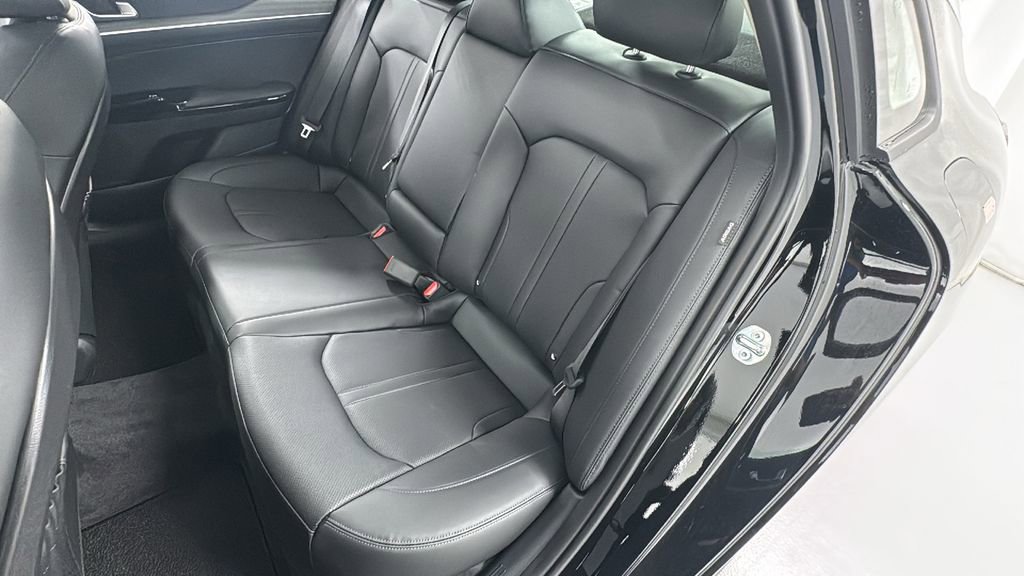 New 2025 Kia K5 EX image 12