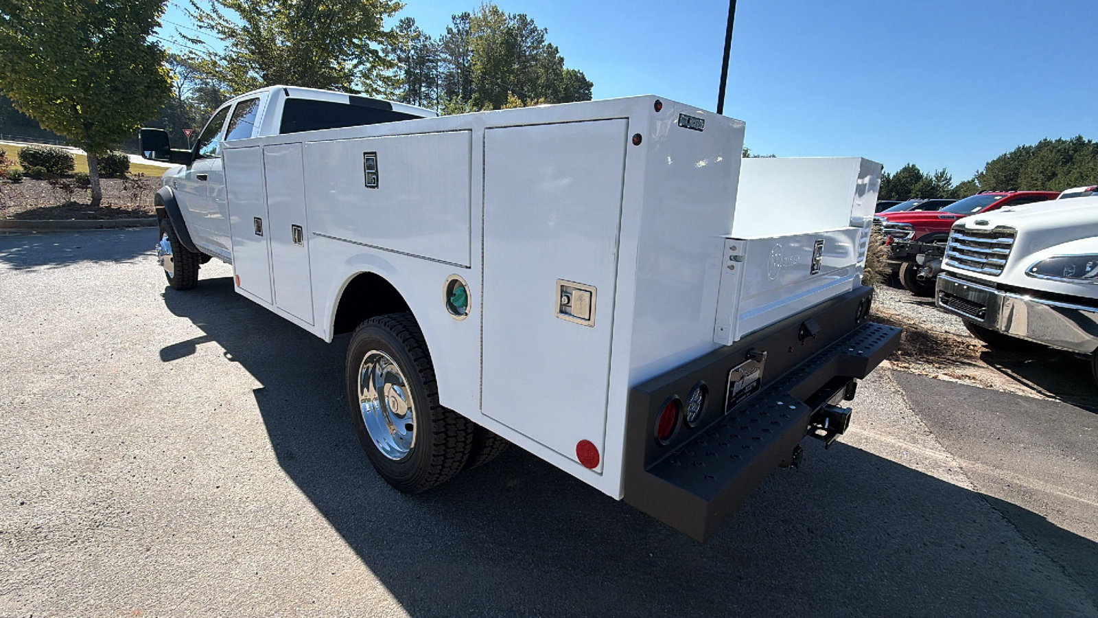 New 2026 RAM 5500 Tradesman w/ Chrome Appearance Group AWD/4WD image 10