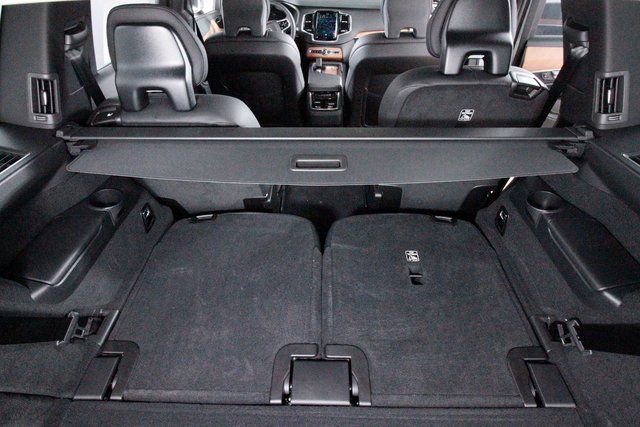 Certified 2025 Volvo XC90 B6 Plus w/ Protection Package Premier image 25