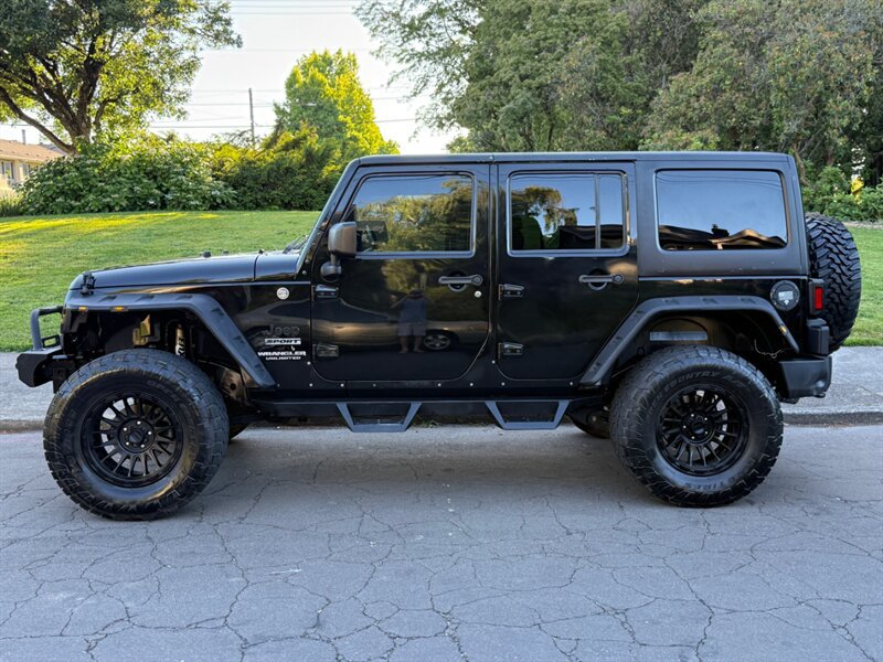 Used 2015 Jeep Wrangler Unlimited Sport w/ Quick Order Package 24S AWD/4WD image 2