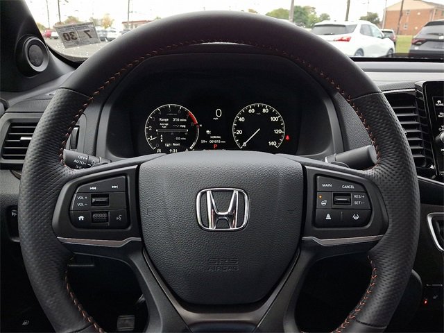 Certified 2025 Honda Ridgeline TrailSport+ image 20