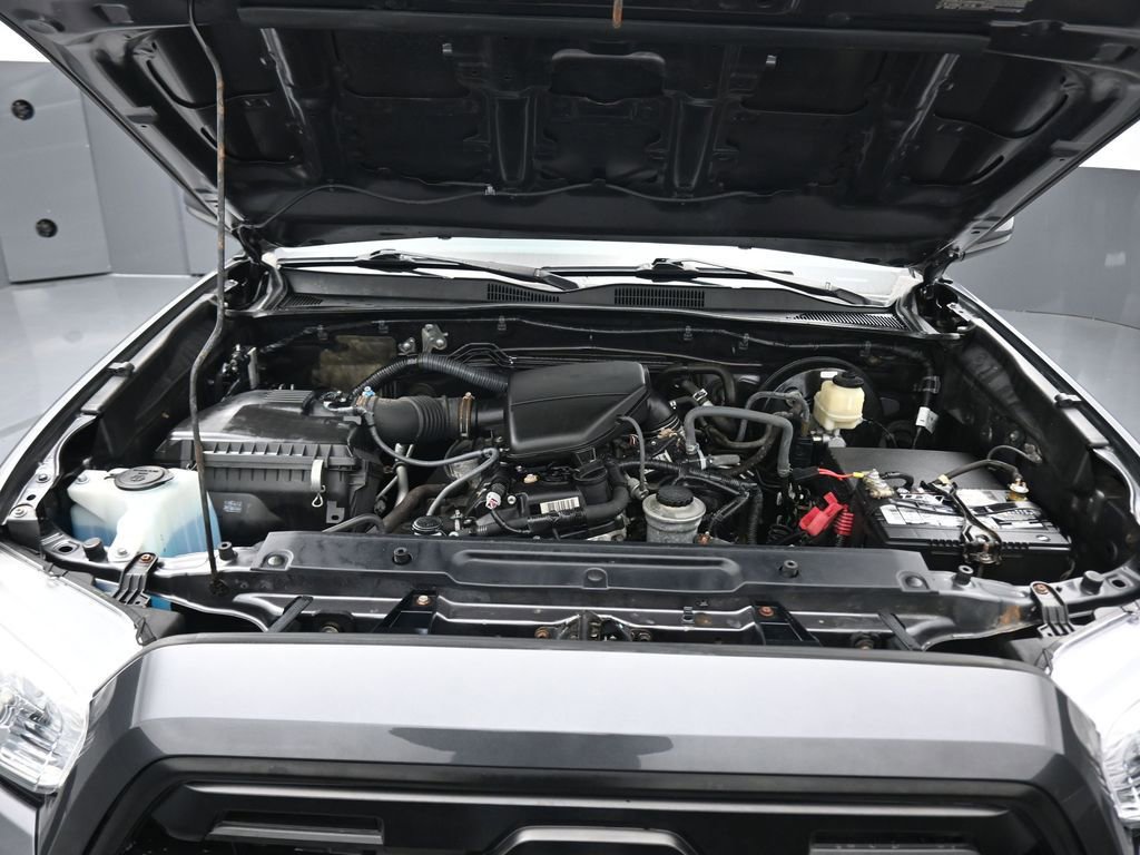 Used 2016 Toyota Tacoma SR w/ SR Convenience Package image 46