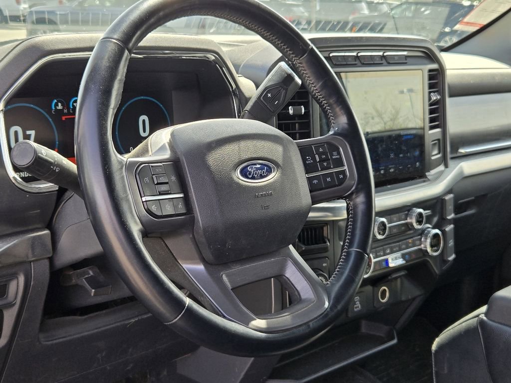 Used 2021 Ford F150 Lariat w/ Equipment Group 501A Mid AWD/4WD image 3