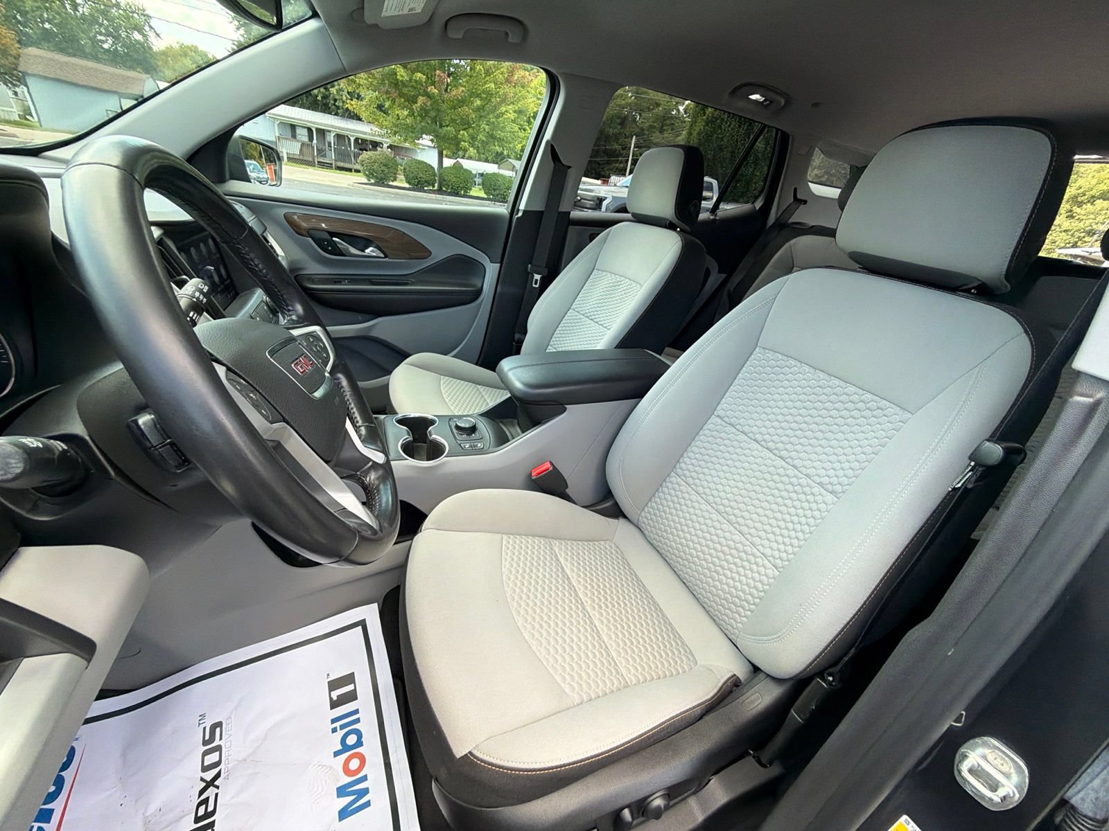 Used 2021 GMC Terrain SLE w/ Driver Convenience Package FWD image 23