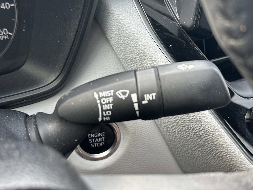 Used 2024 Toyota Corolla SE FWD image 24