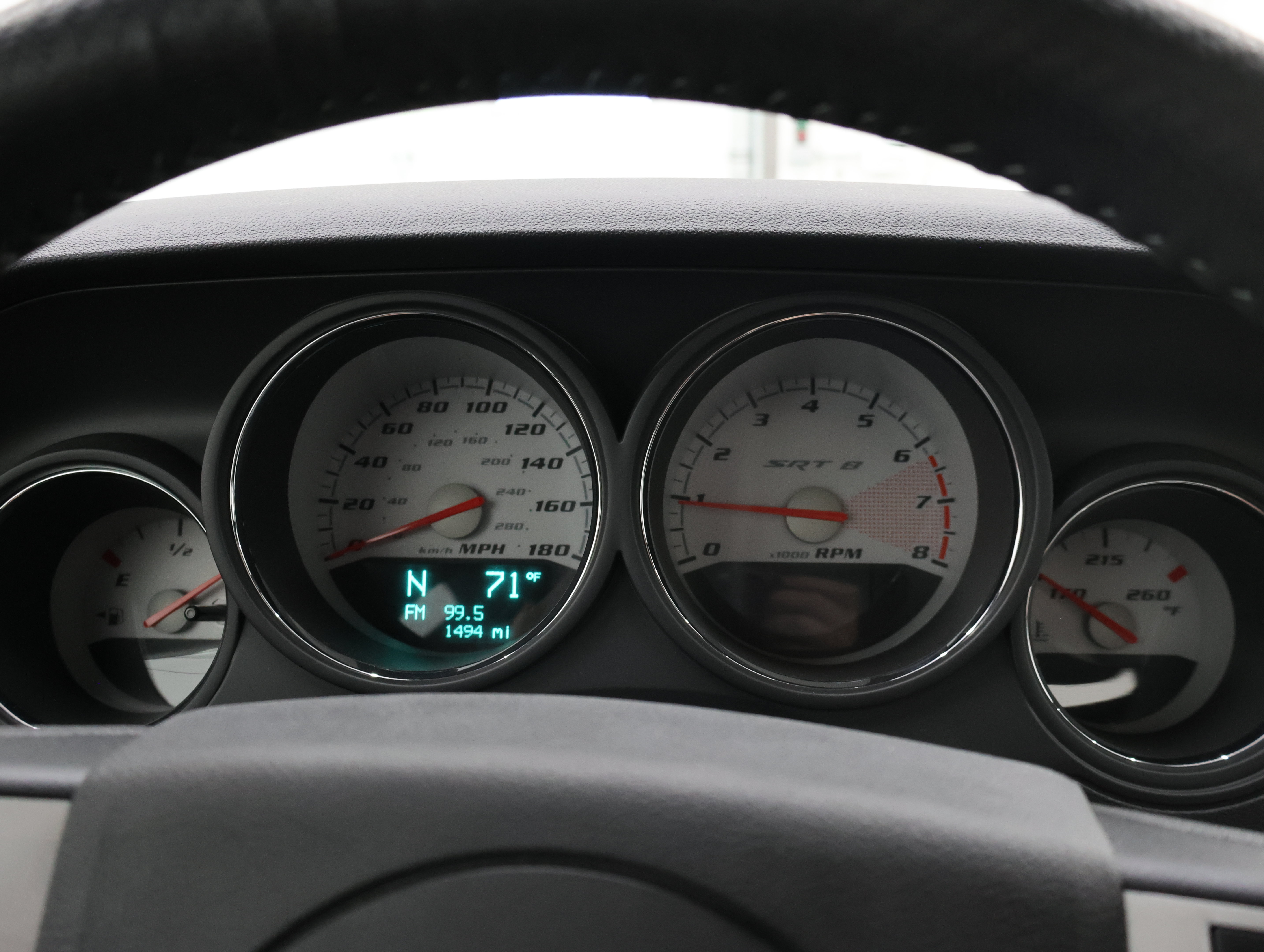 Used 2009 Dodge Challenger SRT8 w/ SRT Option Group II RWD image 10