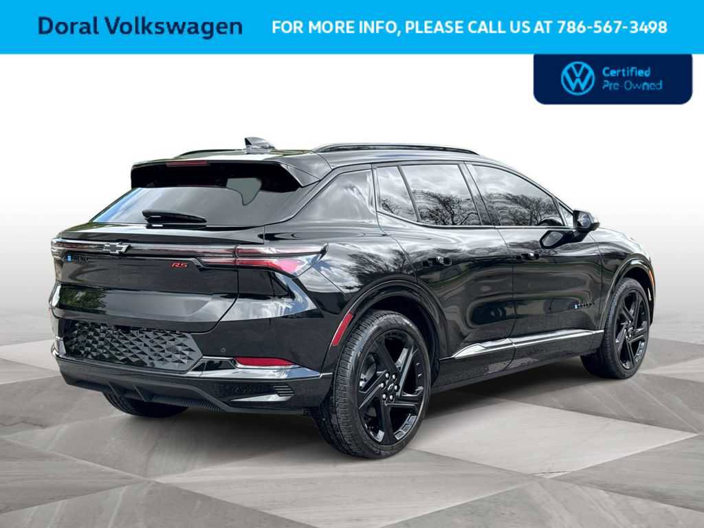 Used 2025 Chevrolet Equinox EV RS FWD image 8