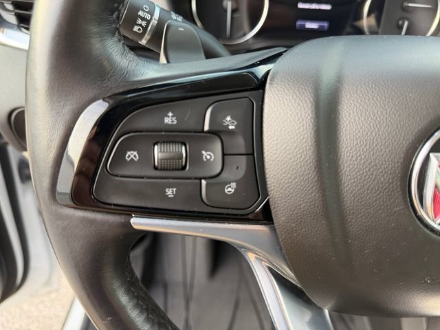 Used 2023 Buick Enclave Avenir w/ Avenir Technology Package AWD/4WD image 23