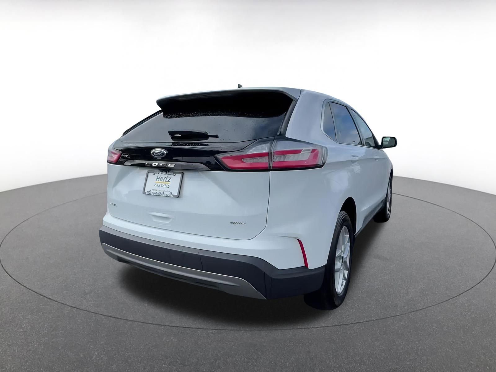 Used 2024 Ford Edge SEL image 14