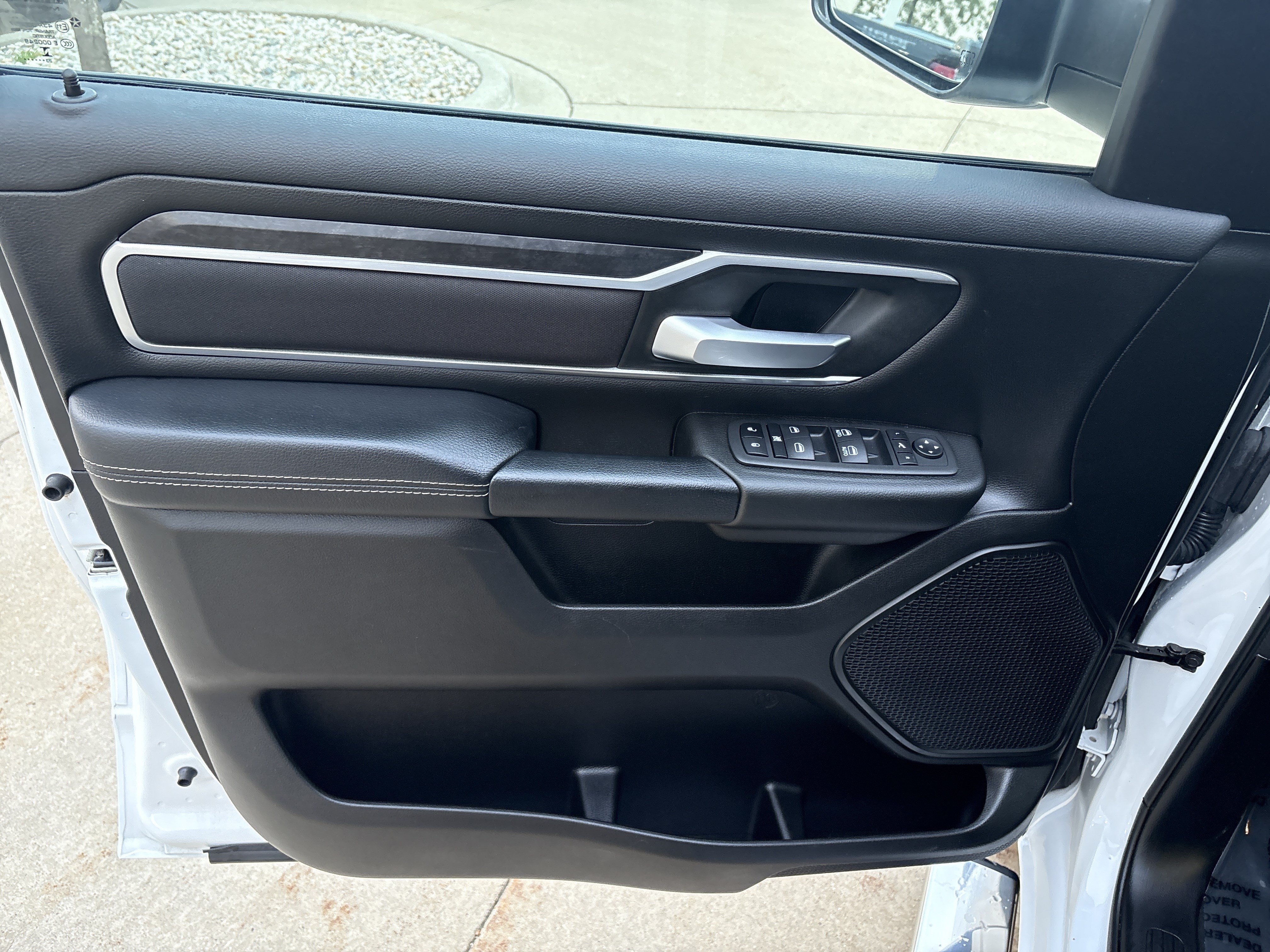 Used 2023 RAM 1500 Big Horn AWD/4WD image 10