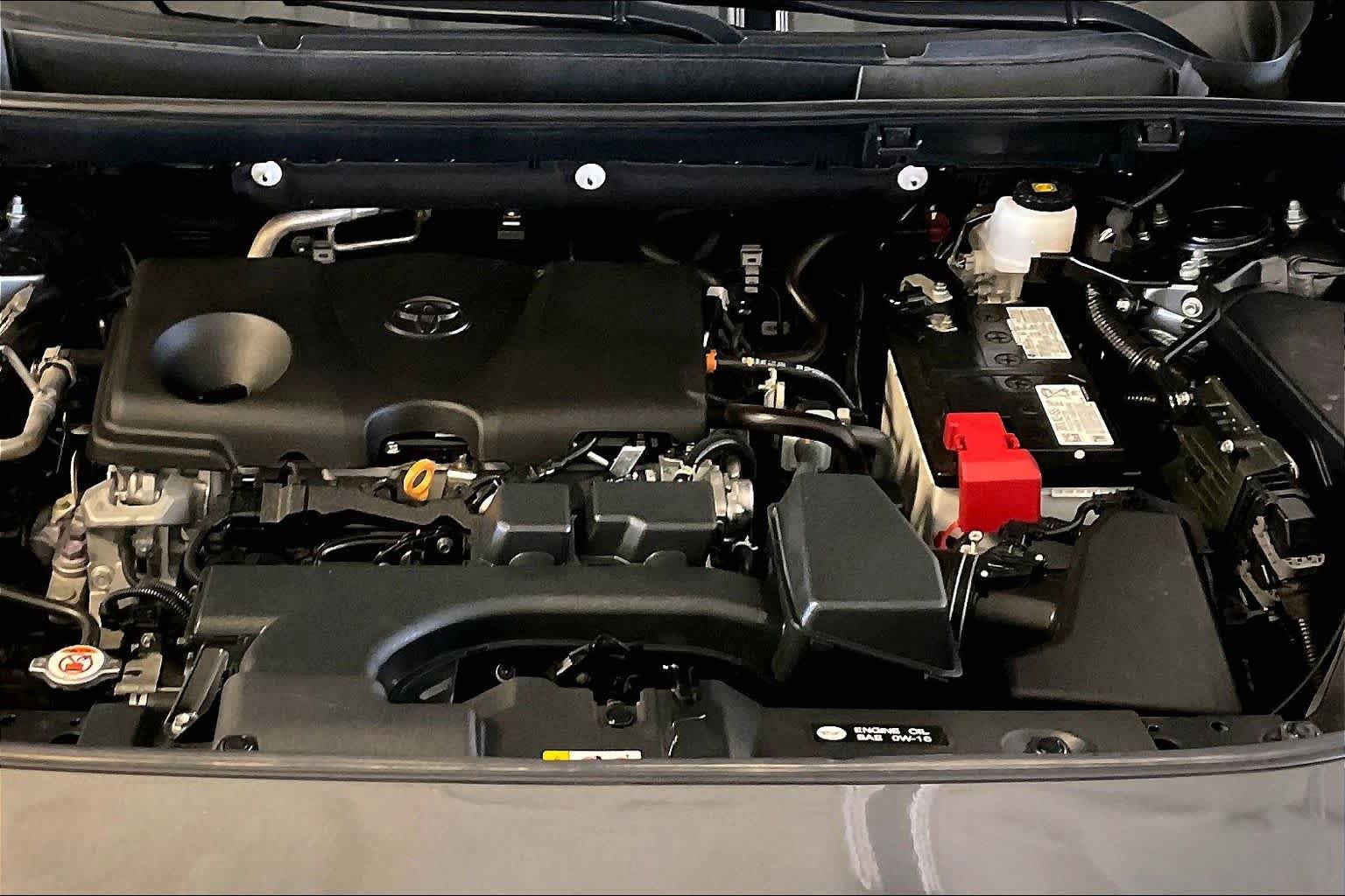 Used 2023 Toyota RAV4 XLE Premium FWD image 28