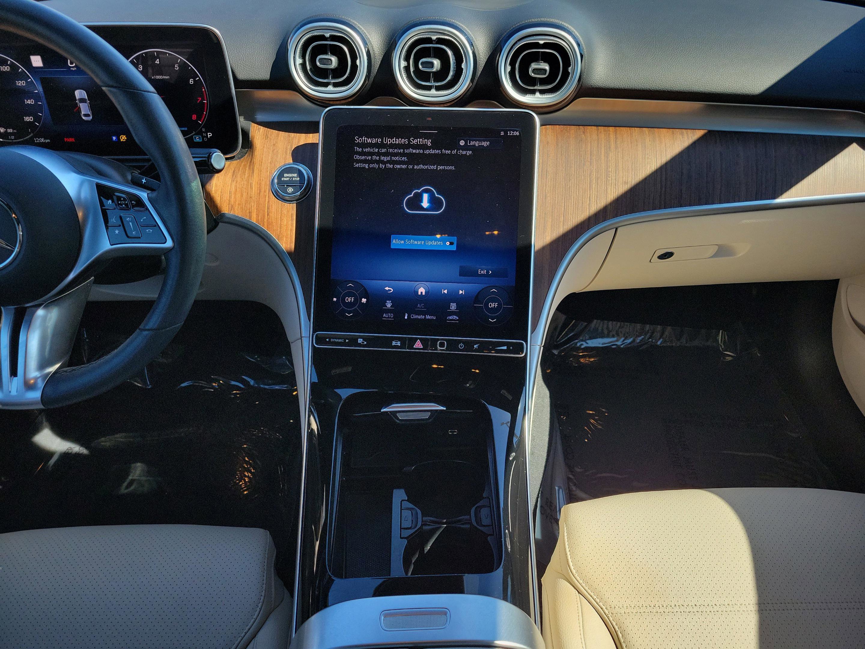 Certified 2023 Mercedes-Benz C 300 Sedan image 18