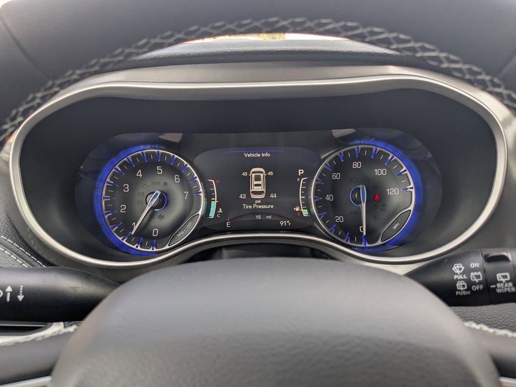New 2026 Chrysler Pacifica Select FWD image 27