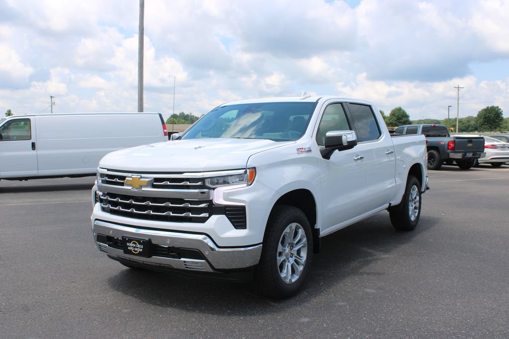 New 2026 Chevrolet Silverado 1500 LTZ w/ LTZ Premium Package AWD/4WD image 4