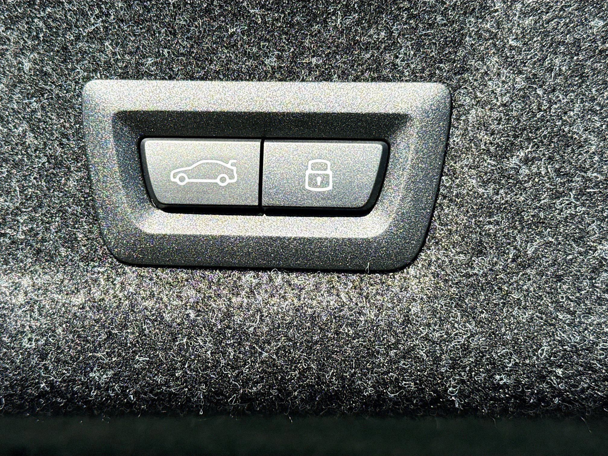 New 2026 BMW 330i Sedan w/ Convenience Package image 14