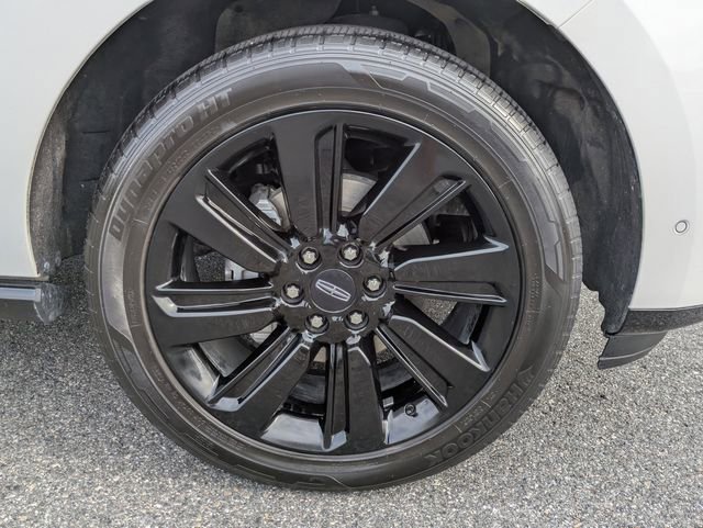 Certified 2023 Lincoln Navigator Reserve RWD image 11