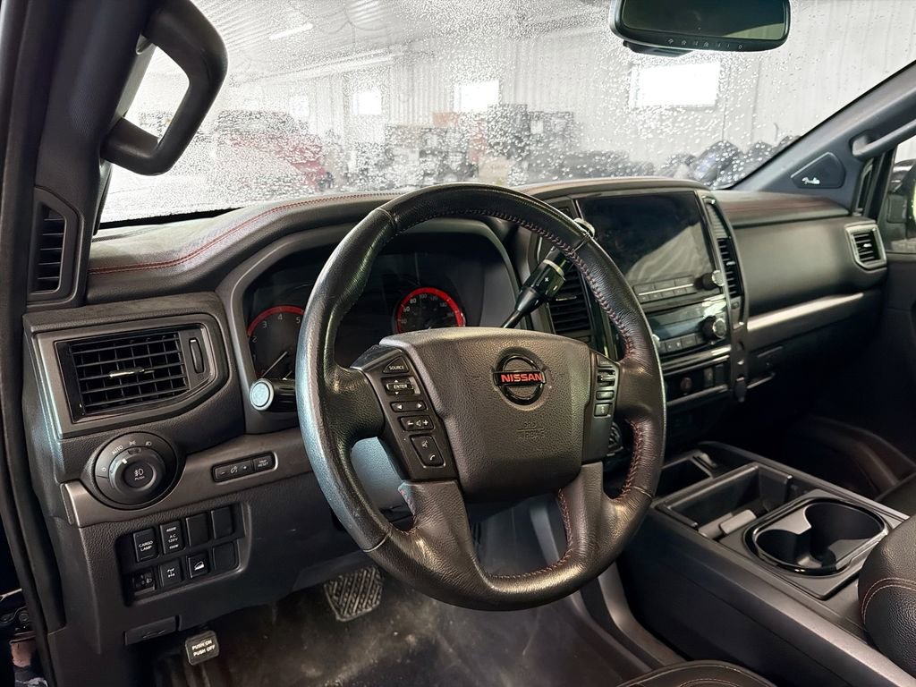 Used 2021 Nissan Titan PRO-4X AWD/4WD image 8
