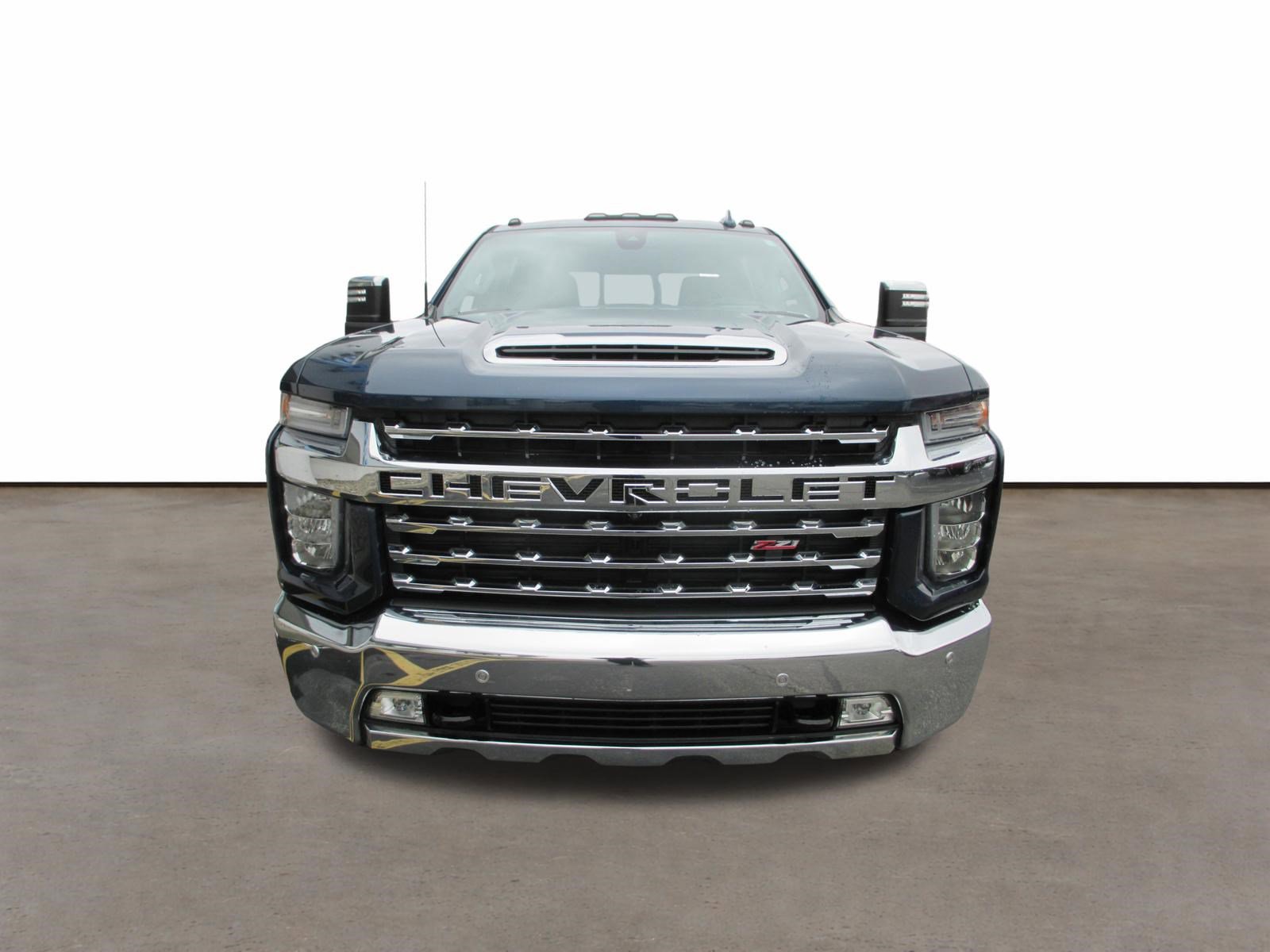 Used 2020 Chevrolet Silverado 2500 LTZ w/ LTZ Premium Package image 8
