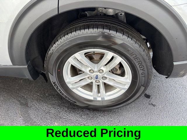 Used 2023 Ford Explorer XLT image 47