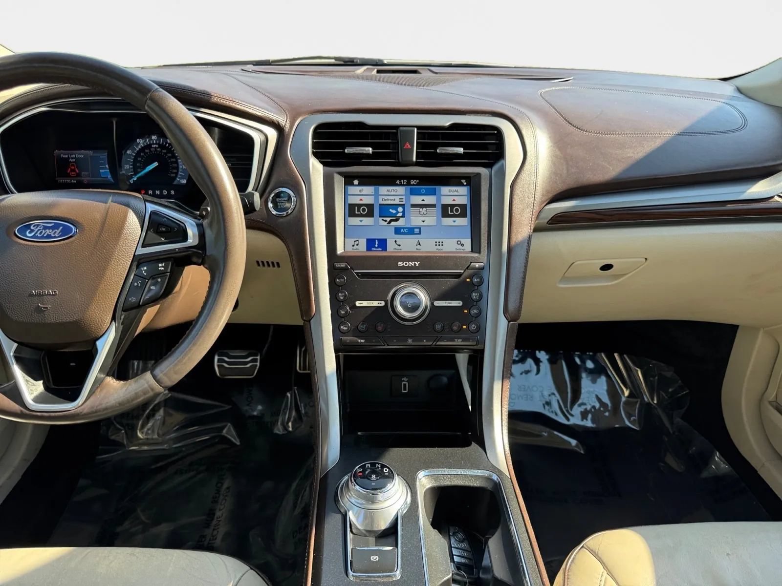 Used 2017 Ford Fusion Platinum FWD image 14