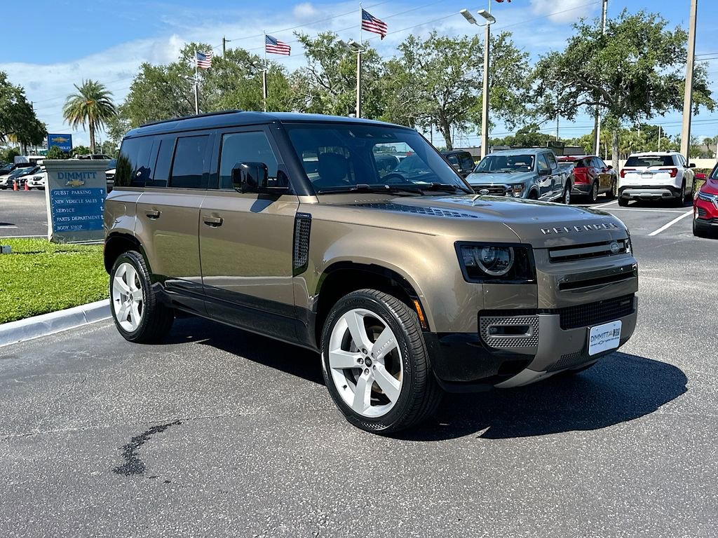 Used 2022 Land Rover Defender 110 X-Dynamic HSE image 4
