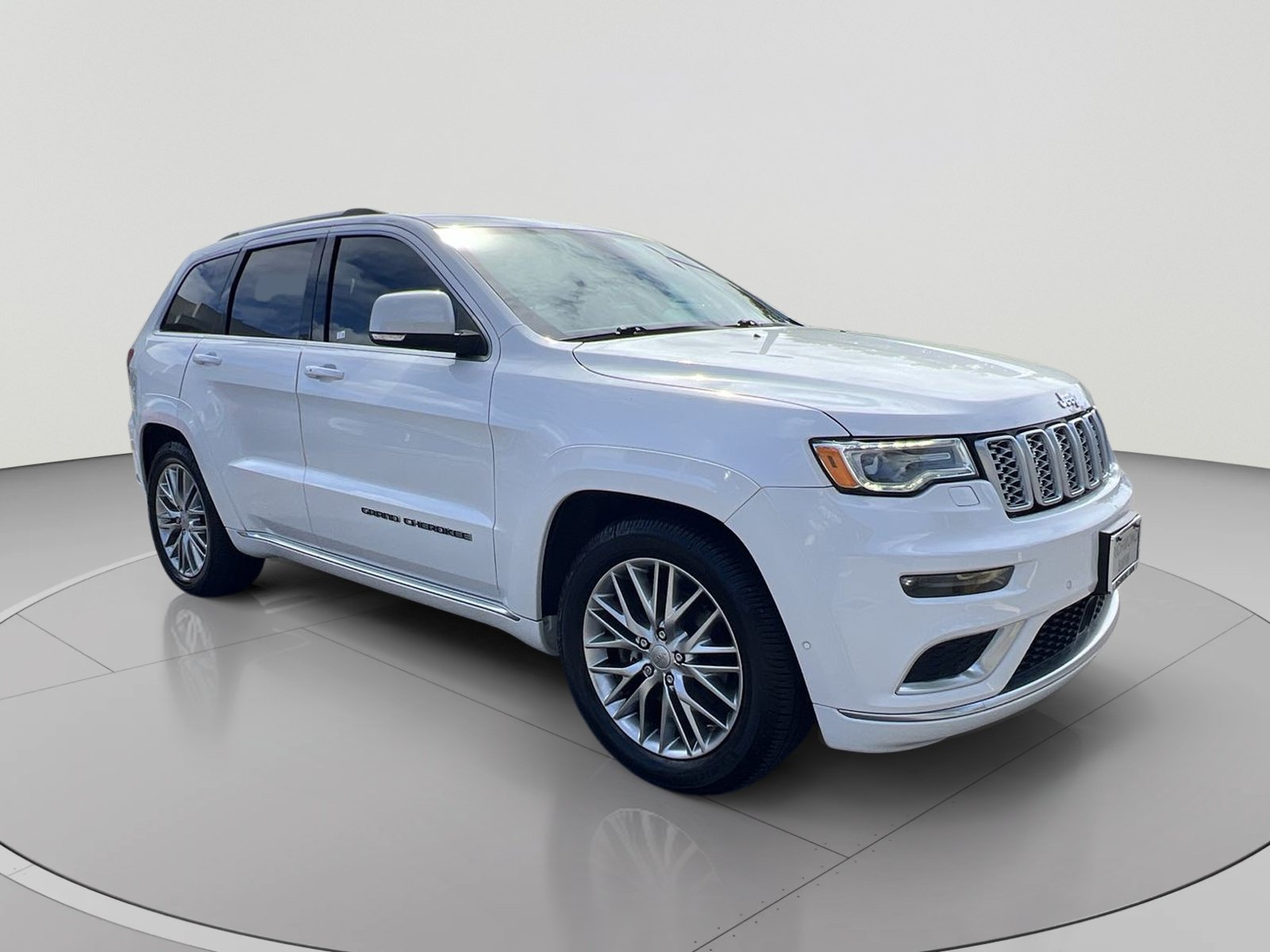 Used 2018 Jeep Grand Cherokee Summit AWD/4WD image 7