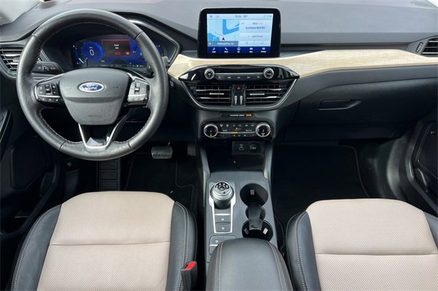 Used 2022 Ford Escape Titanium w/ Titanium Premium Package image 15