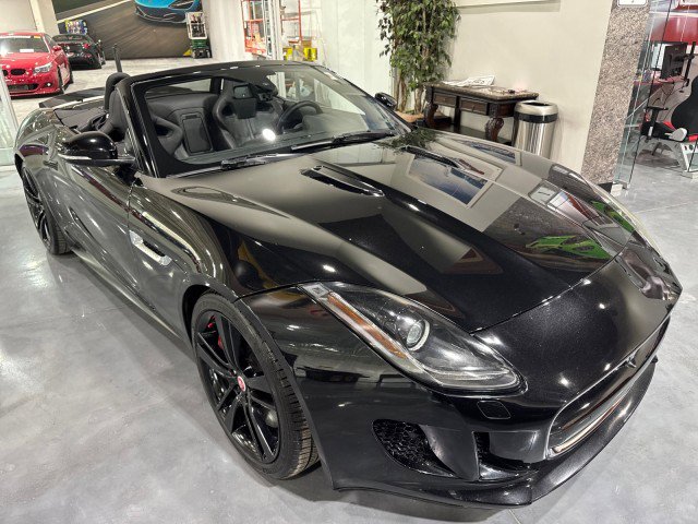 Used 2014 Jaguar F-TYPE S image 31