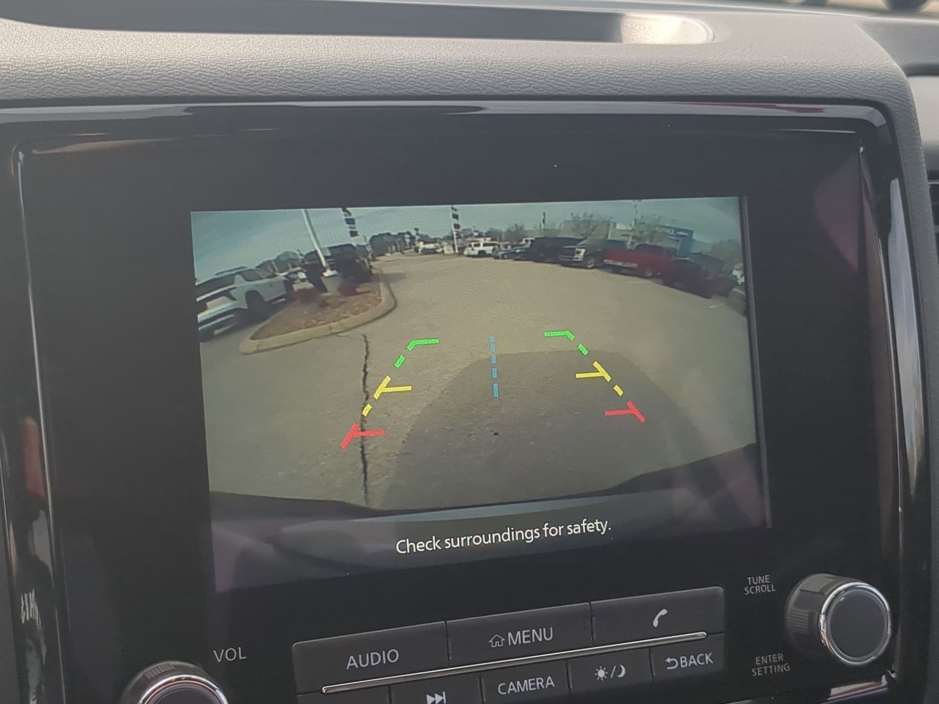 Used 2023 Nissan Frontier SV w/ Midnight Edition Package image 17