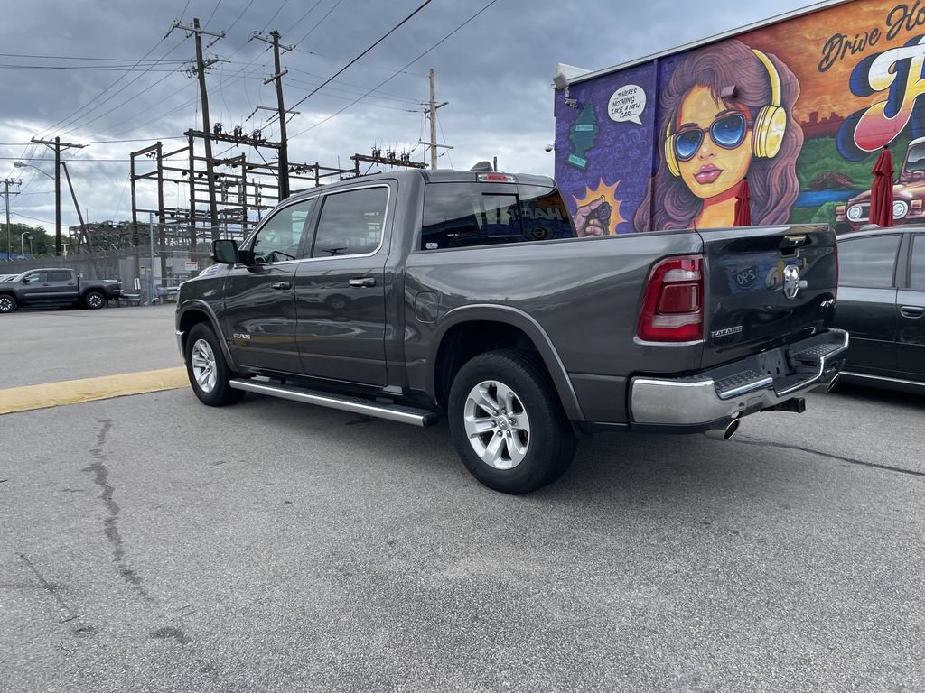 Used 2021 RAM 1500 Laramie AWD/4WD image 3
