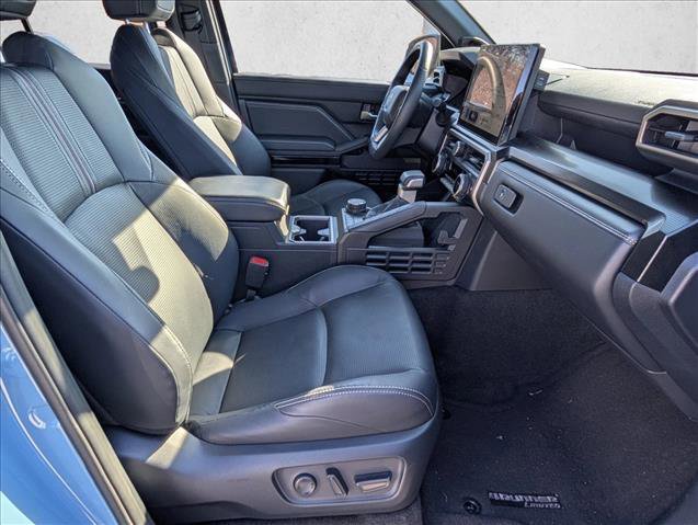 Used 2025 Toyota 4Runner Limited image 21