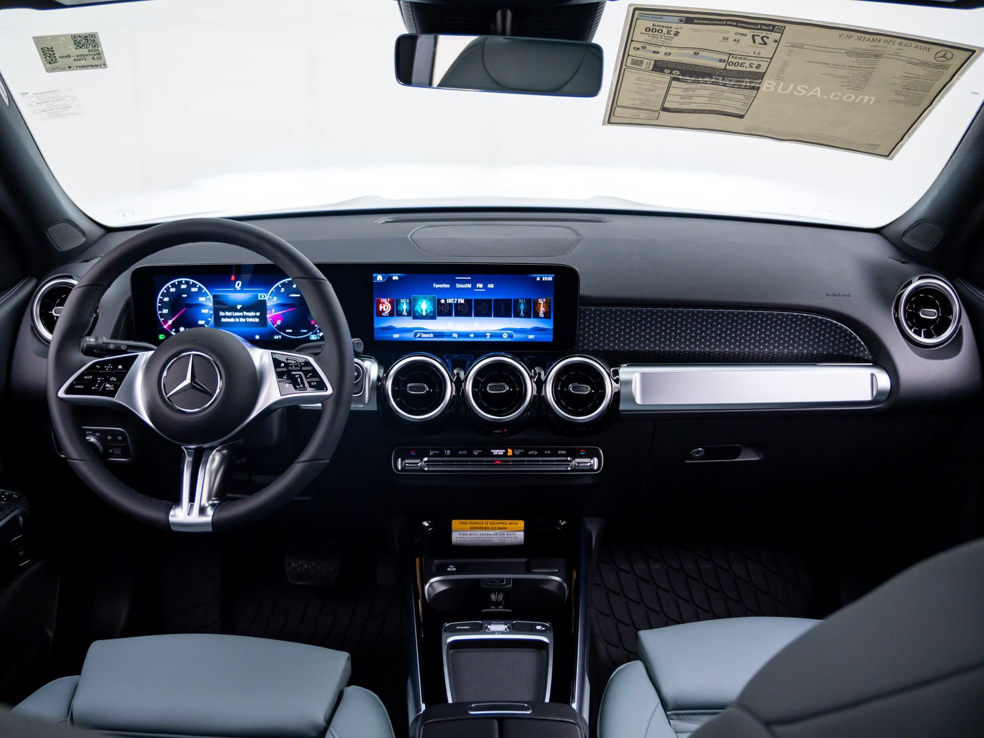 New 2026 Mercedes-Benz GLB 250 4MATIC image 10
