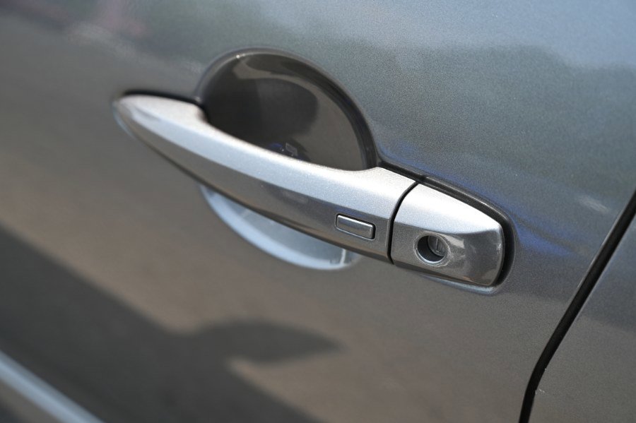 Used 2023 Nissan Sentra SR w/ Midnight Edition Package image 11