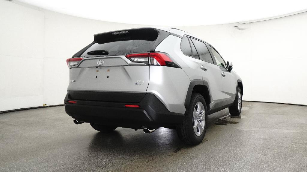 New 2025 Toyota RAV4 XLE AWD/4WD image 27